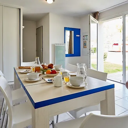 Prázdninový areál Vacanceole - Le Domaine De La Corniche