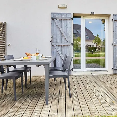 Prázdninový areál Vacanceole - Le Domaine De La Corniche 3*