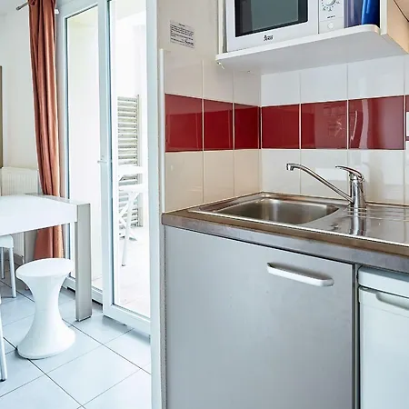 Prázdninový areál Vacanceole - Le Domaine De La Corniche 3*