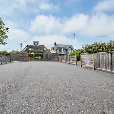 Vacanceole - Le Domaine De La Corniche Tatil parkı Auberville