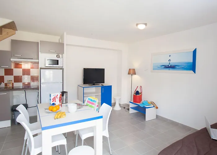 Vacanceole - Le Domaine De La Corniche