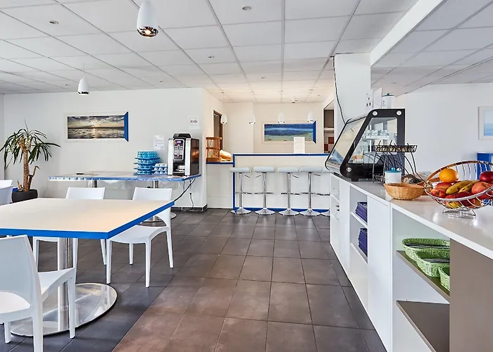 Vacanceole - Le Domaine De La Corniche 홀리데이파크 오베르빌