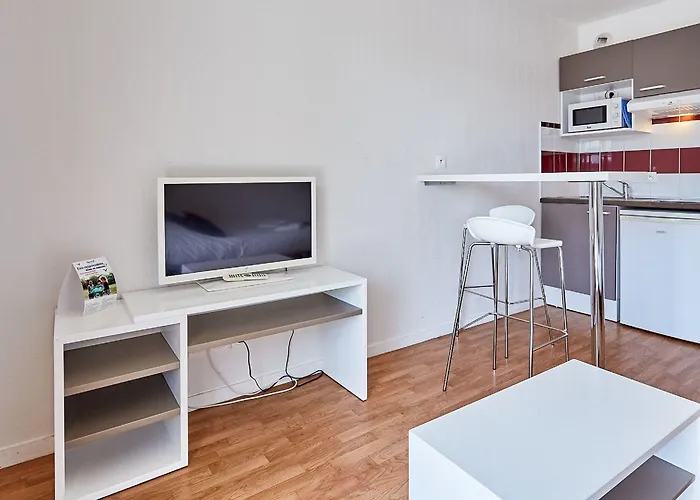 Vacanceole - Le Domaine De La Corniche