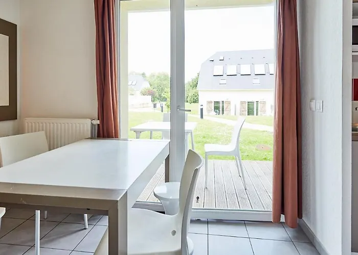 Vacanceole - Le Domaine De La Corniche