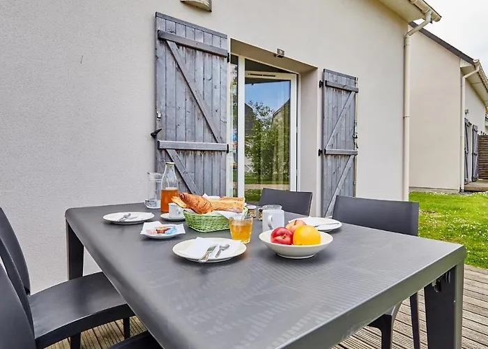 Vacanceole - Le Domaine De La Corniche 3*